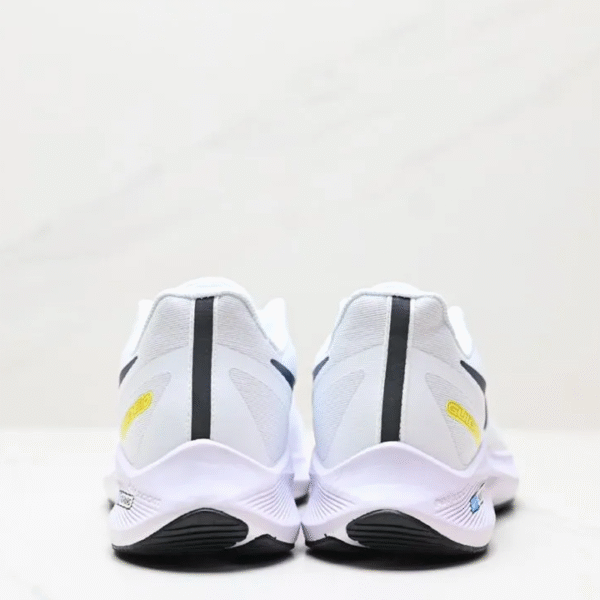 Nike Air Zoom Guide 10 First Copy Shoes – White