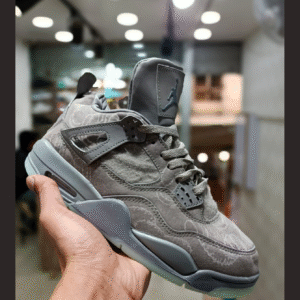 Air Jordan first copy Retro 4 Royalty shoe